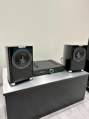 fyne audio f700 - roksan attessa bluos  nos offres d'été